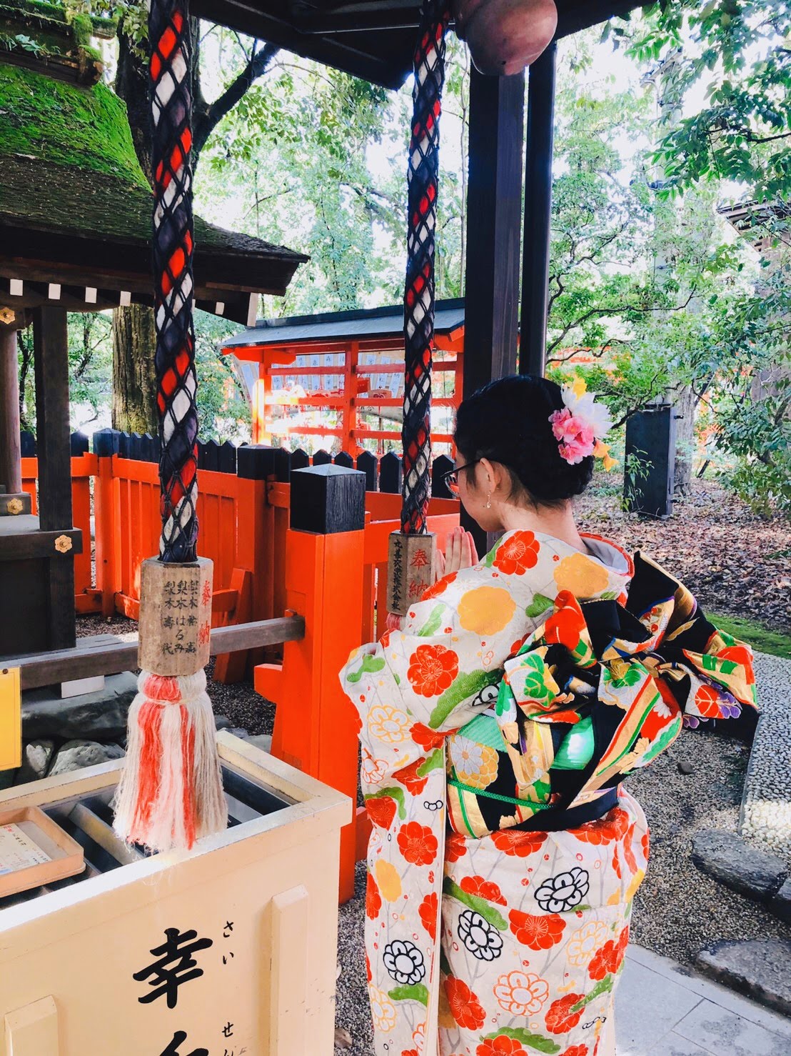 A back view of an exchange student wearing a kimono